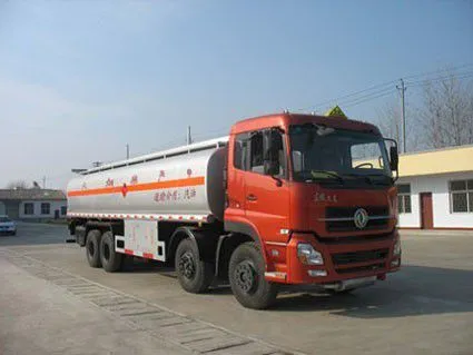 天龙油罐车