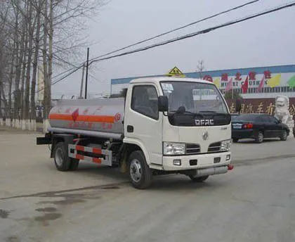 东风小金霸加油车