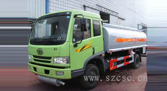 解放油罐车