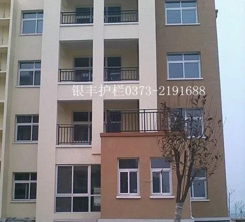 热镀锌钢管阳台护栏 工程建筑阳台栅栏 新型阳台栏杆 小区阳台围栏 喷塑阳台护栏