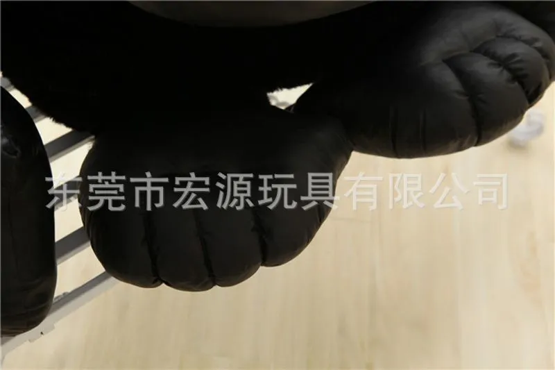毛绒猩猩