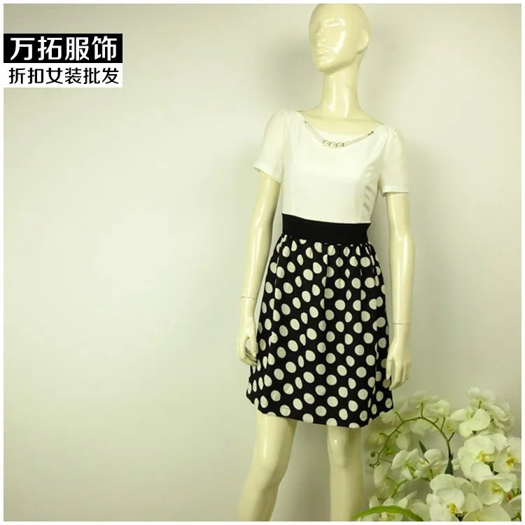 茉来品牌女装