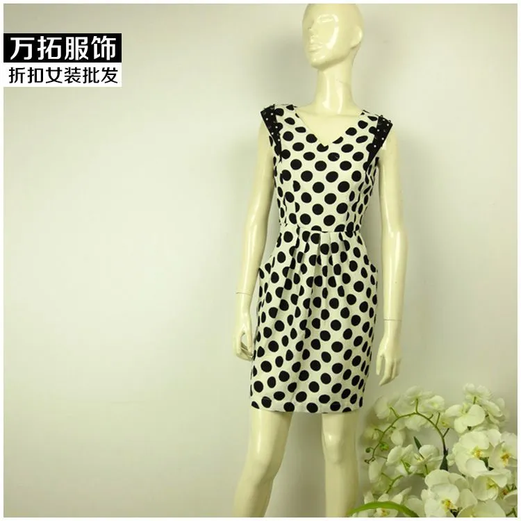 茉来品牌女装