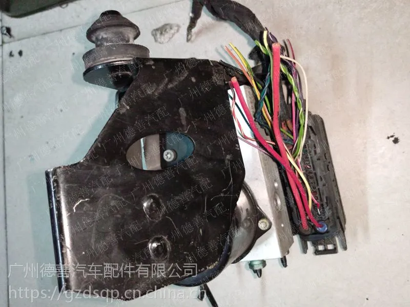 奔驰GLK300 GLK350 GL450 GL500 ABS泵，发电机，助力泵等汽车配件