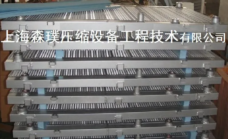 油冷却器 (2)