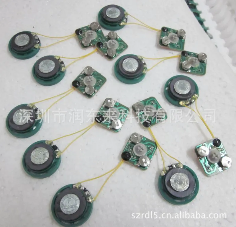 PCB尺寸:24x23mm