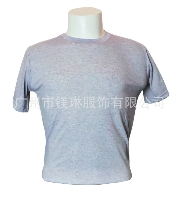 灰色模特
