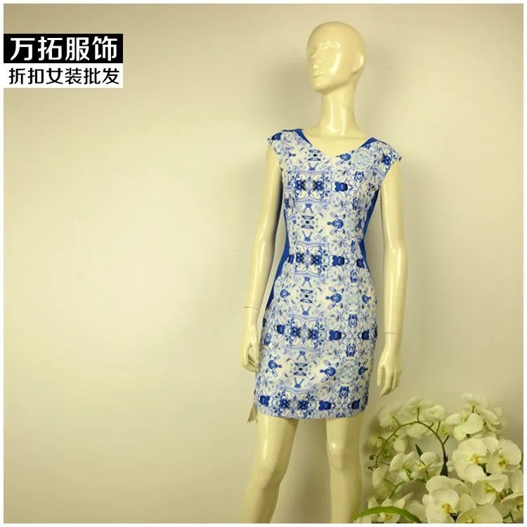 茉来品牌女装