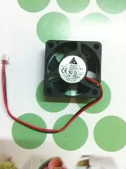 原装台达 3010 AFB0305MA DC5V 0.17A 2线 3cm滚珠静音散热<span class=