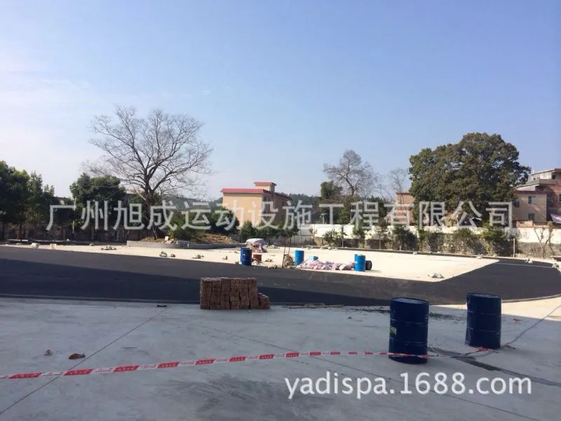 吕田***小学PU透气型塑胶跑道