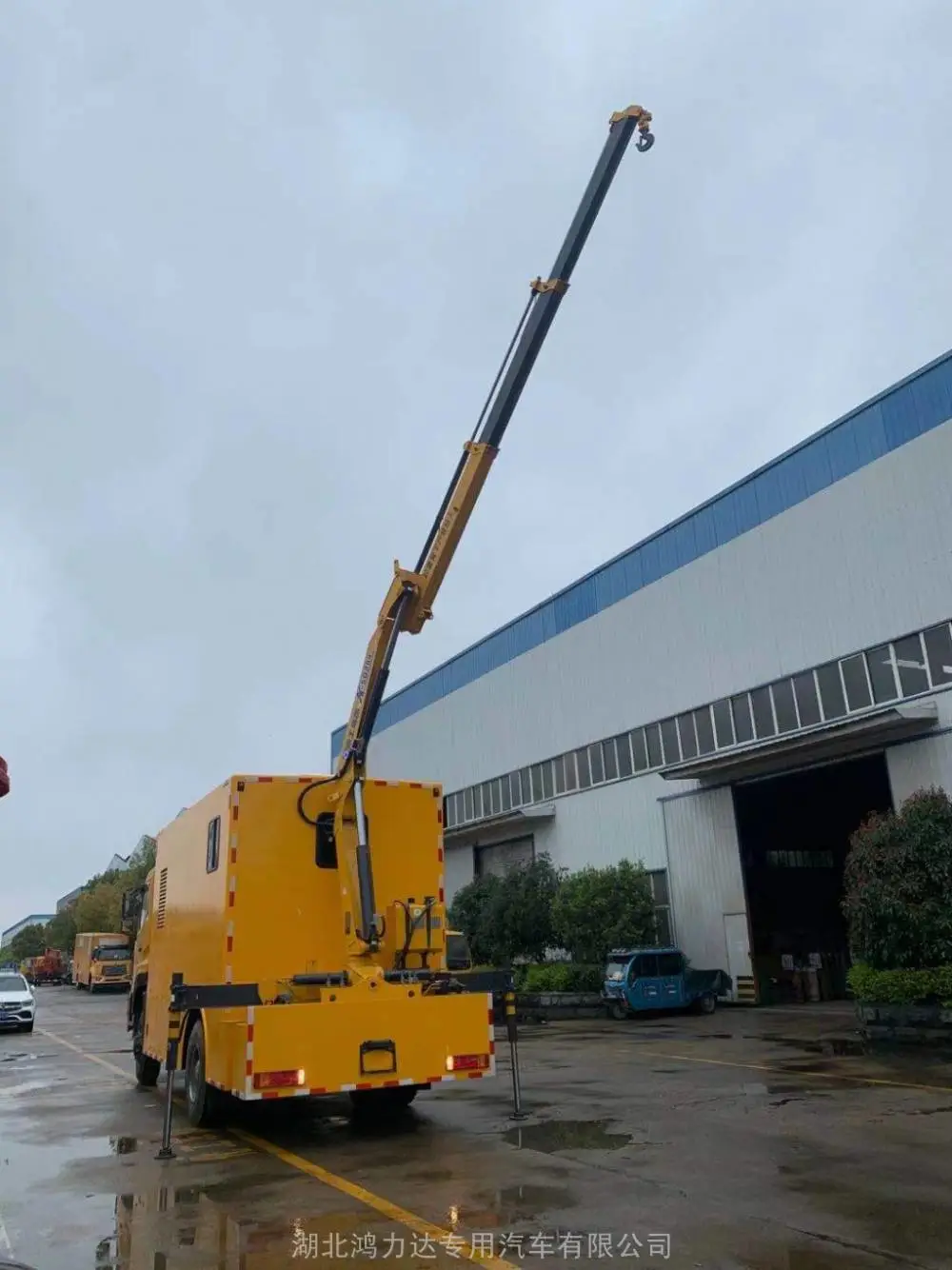 华蓥市CCTV管道巡检机器人管道光固化修复车价格 华蓥市CCTV管道巡检机器人管道光固化修复车价格