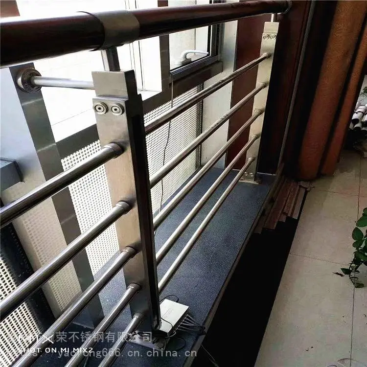 阳台不锈钢栏杆 酒店 不锈钢栏杆立柱型号 价格低