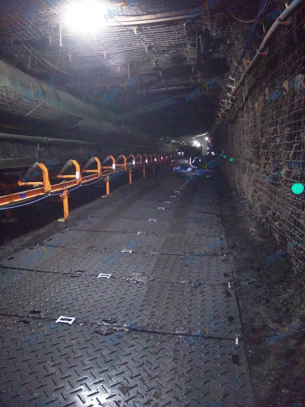 低温环境下的工程利器——PE铺路垫板