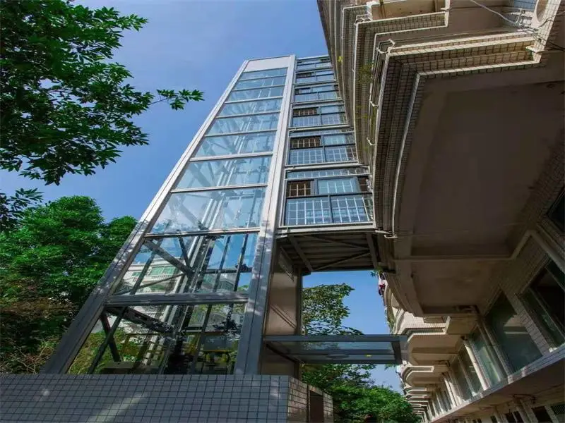 成都旧楼加装电梯六层多少钱？