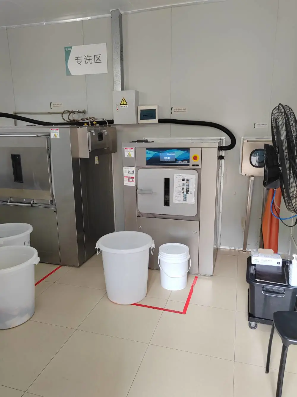 多瑙河 洁净车间工作服洗烘设备 洁净服专用洗衣机及烘干机 洗涤厂进的设备 制药洁净车间专用设备
