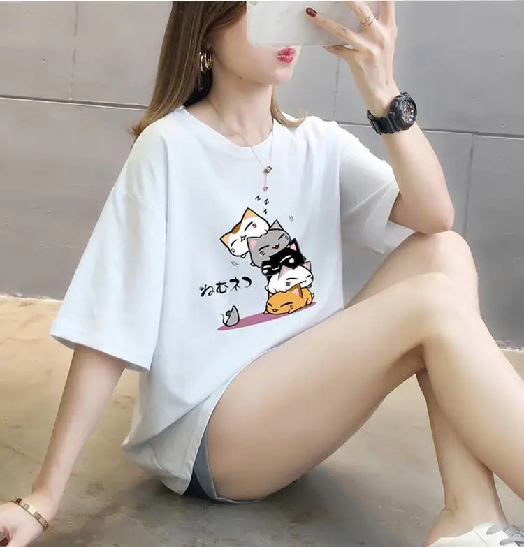 江西省上饶市余干县服装尾货按斤称的进货渠道休闲宽松大板T恤便宜T恤直播货源