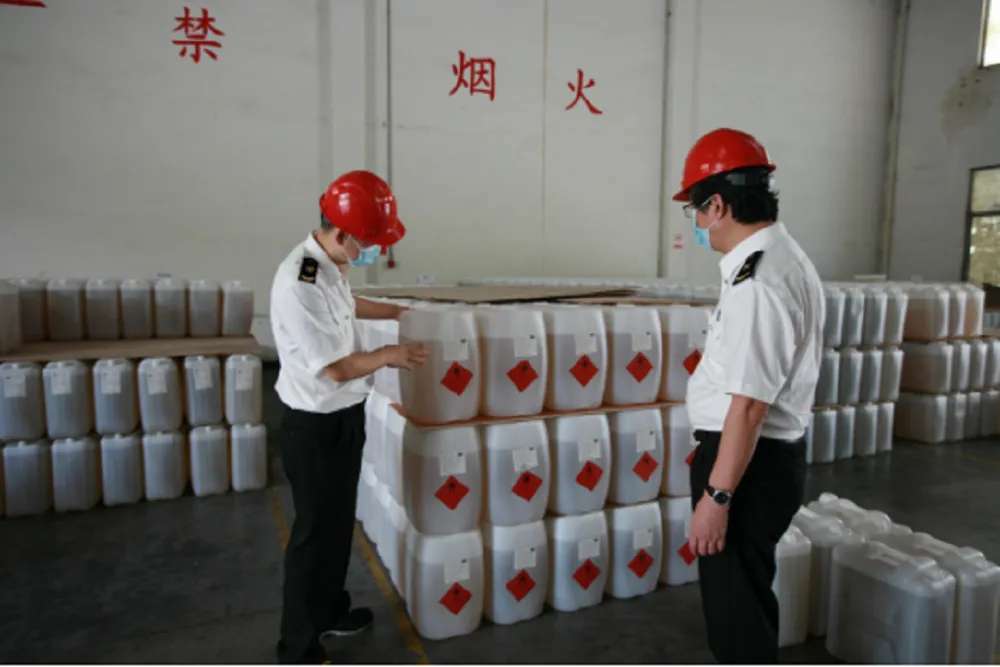 蛇口港危险品海运出口报关货代公司 危险品拖车运输