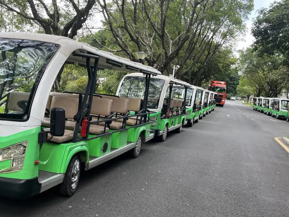 广州花都十四座观光车电动观光车租赁