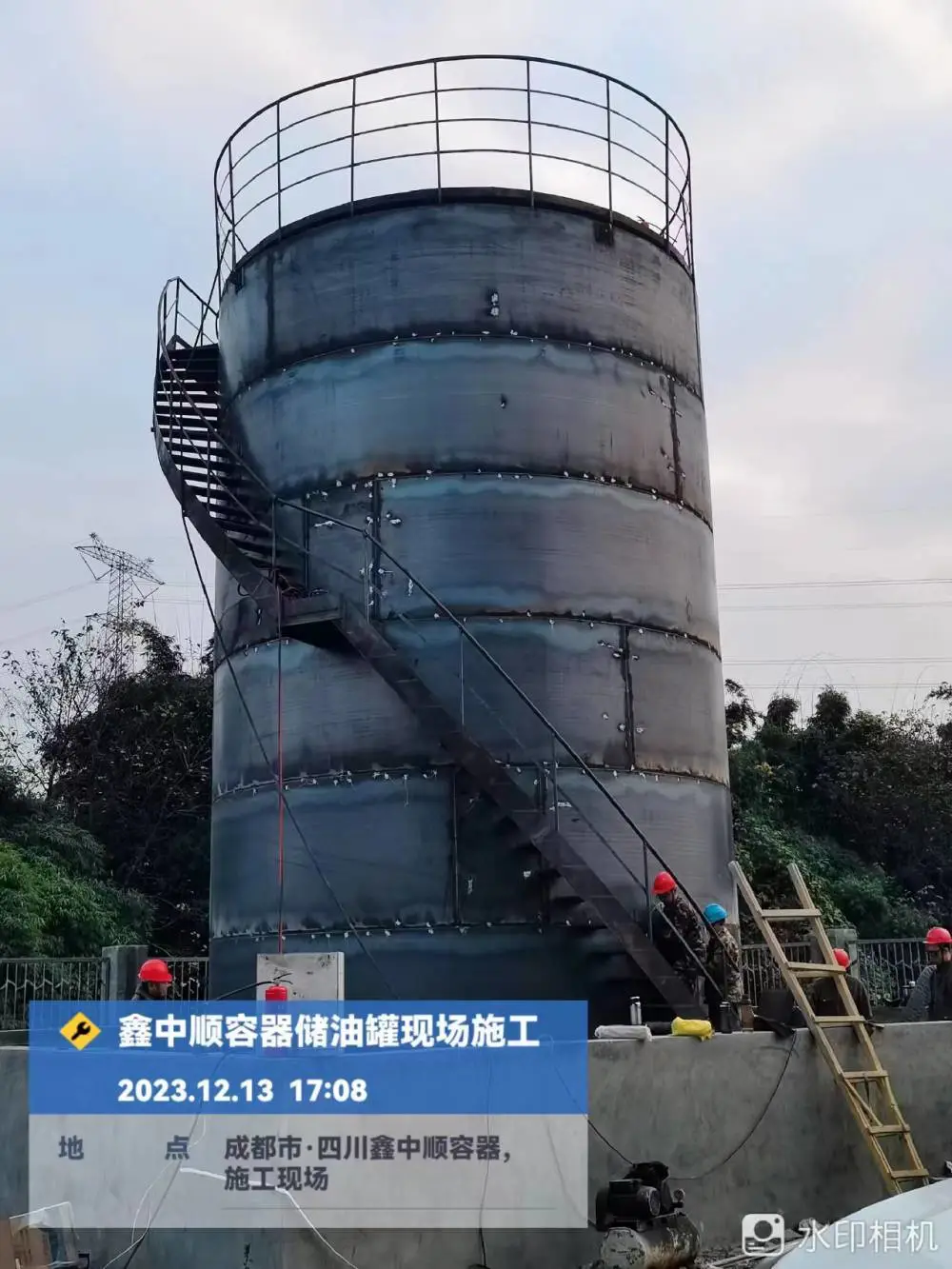 大型食用油储油罐现场制作 1000吨菜籽油罐焊接制作 立式储油罐定制加工 鑫中顺容器