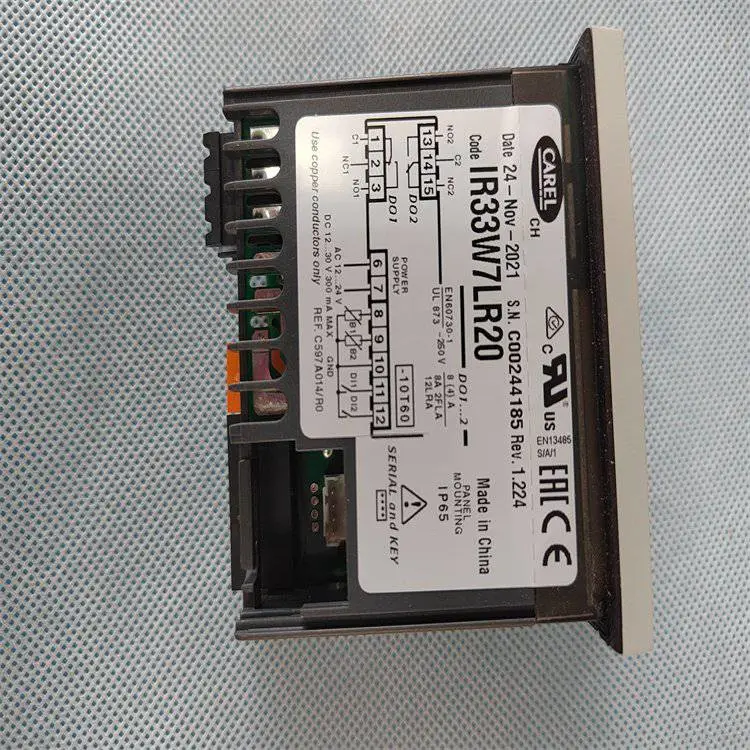 意大利卡乐控制器制冷温控器 IR33Z7LR20空调用温控表