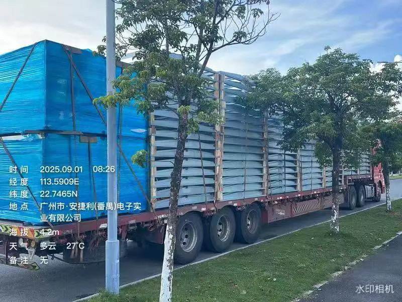 新疆博尔塔拉州圆拱型电动采光天窗华裕通风设备生产厂家