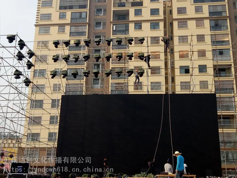 大理洱源活动舞台音响出租,婚礼舞台出租,木制结构工厂