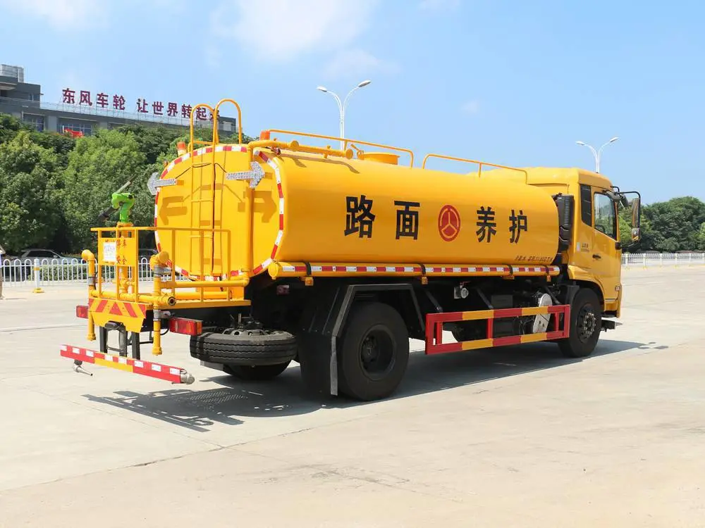 雾炮洒水车
