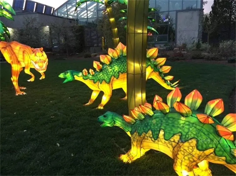 自贡新年花灯制作 华亦彩 设计策划彩灯制作