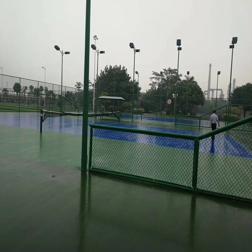 塑胶篮球场和油漆地,塑胶篮球场的英语