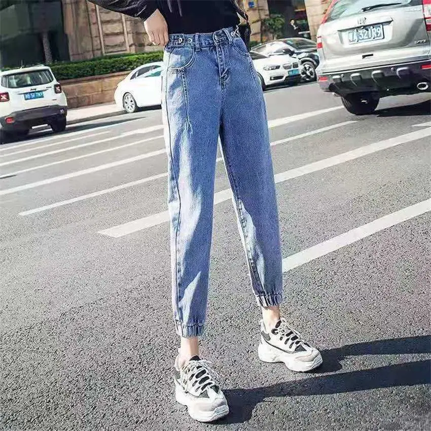 贵州黔东榕江韩版显瘦小脚长裤裤子便宜休闲直播品牌尾货外贸库存积压牛仔裤女