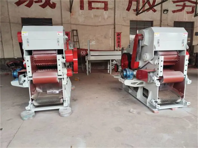 新型木材竹子削片机 废旧家具边角料切片机 厂家销售