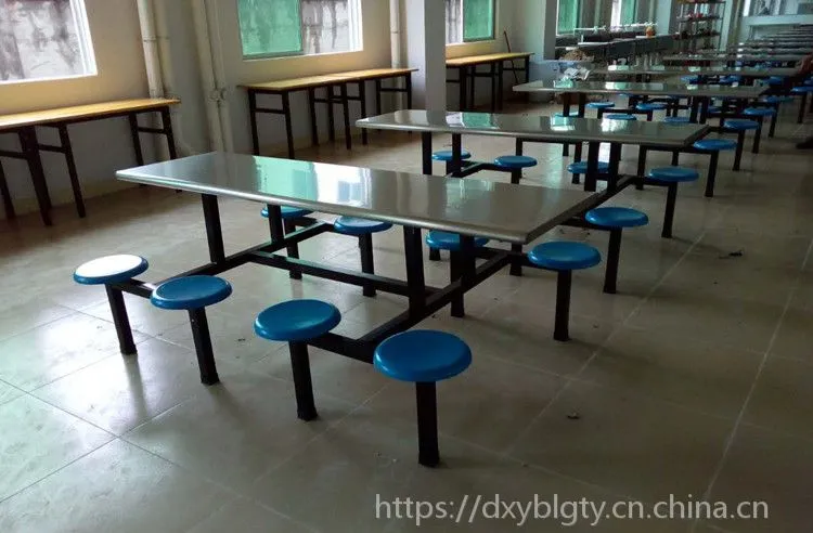 四人位餐桌定制 德鑫源快餐饮家具连体餐桌椅生产批发