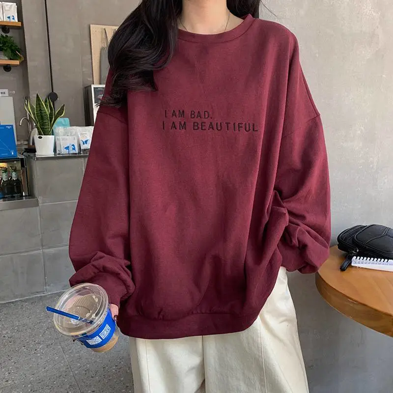怎么直接和服装厂拿货圆领上衣百搭学生韩版圆领卫衣少女秋冬装潮一百元摆地摊卖什么好