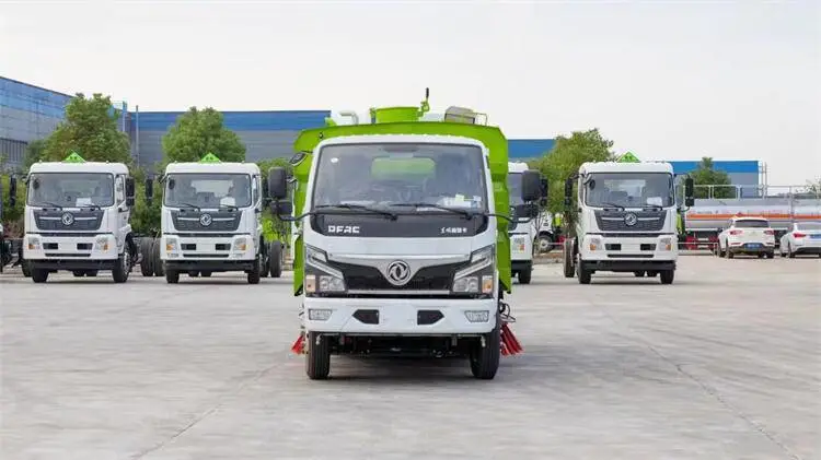 浙江电动清扫车品牌 哪里改装拖拉机清扫车 小学垃圾清扫车