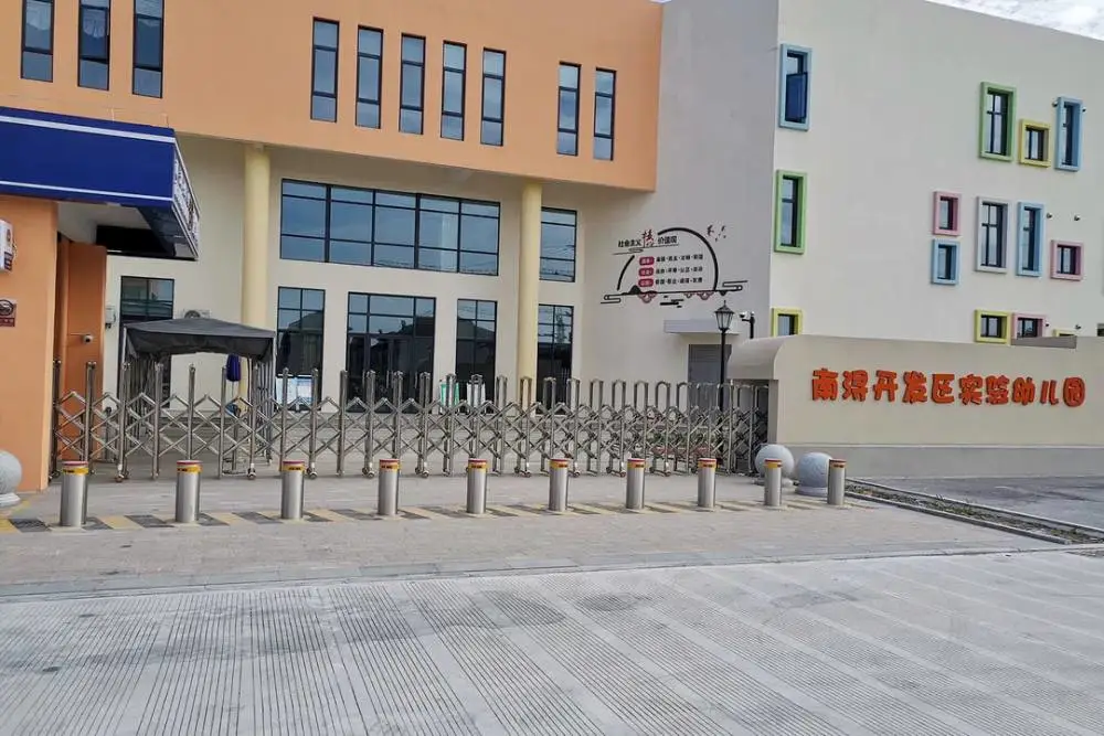 上海捷顺液压升降柱智能道闸道闸空降闸价格