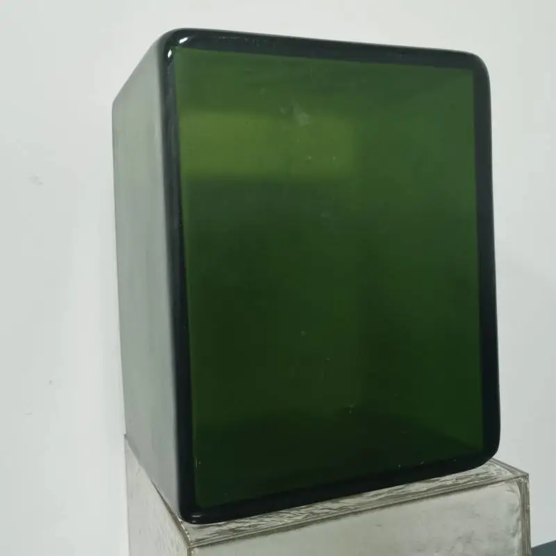 树脂橱窗陈列道具 门店高端装饰摆件品牌零售店视觉展示架定制