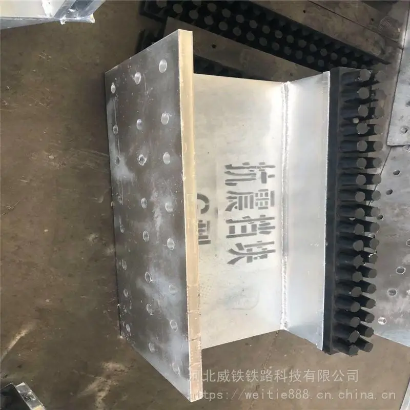 合肥庐阳护栏接线盒钢栏杆立柱钢板规格型号齐全