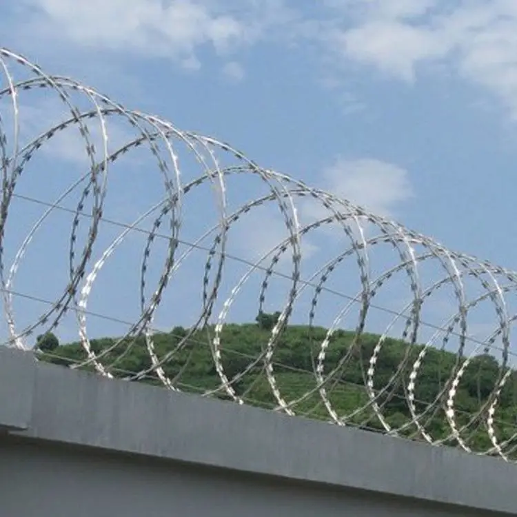 榆林 区域划分刺绳支架 道路防控不锈钢刀片刺绳