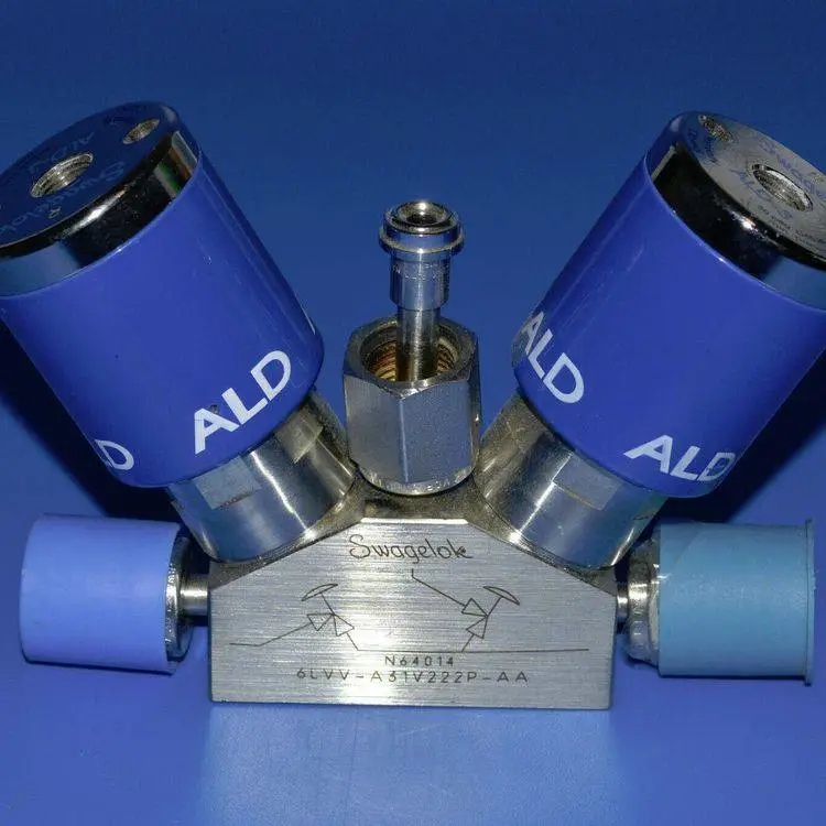 世伟洛克6LVV-MSM-DH-W2-P-C ALD隔膜阀 316材质 蓝色 气体适用