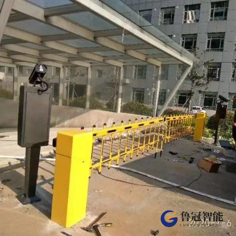 长清电动道闸安装门禁起落杆道闸杆车辆识别系统价格实惠