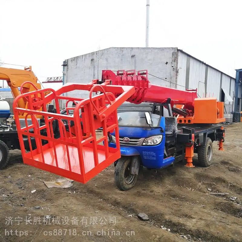 全液压360度旋转五征三轮吊车三马子吊车农用三轮小吊车