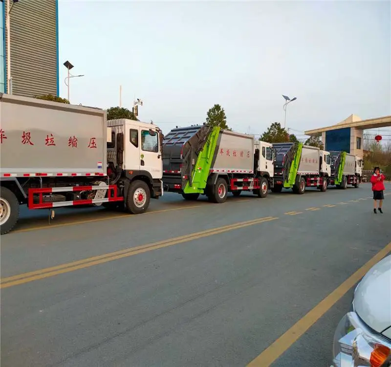 蓝牌垃圾清运车