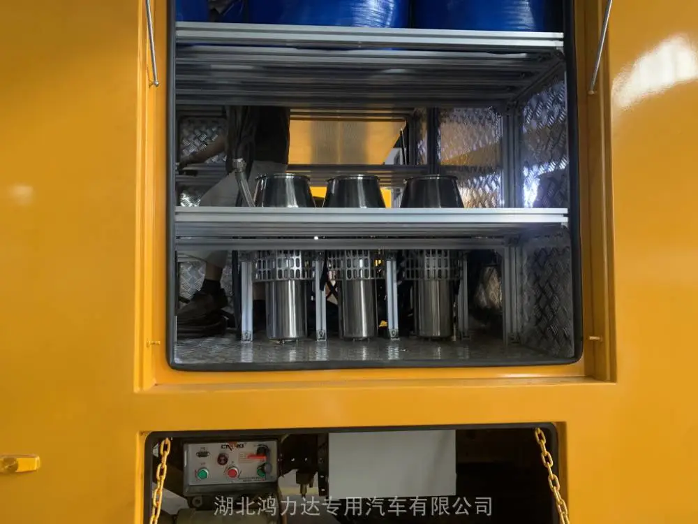 灯塔市重汽豪沃紫外光固化修复车价格 灯塔市重汽豪沃紫外光固化修复车价格