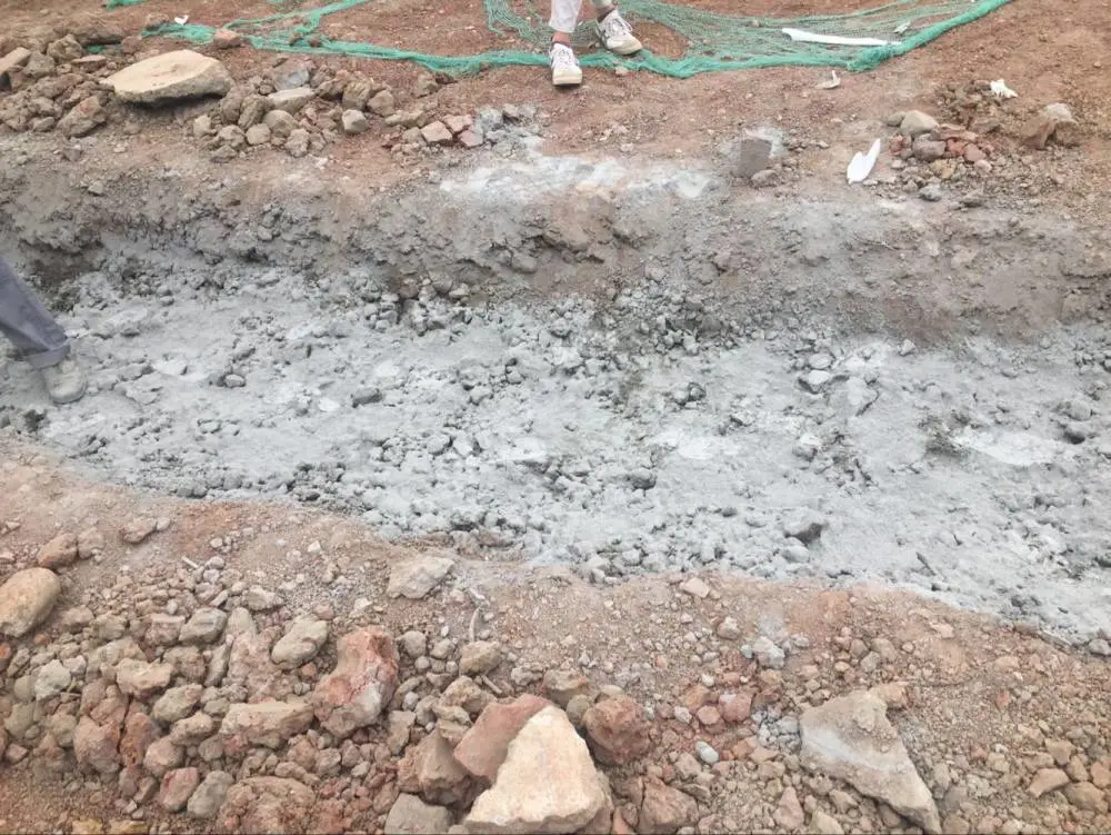 北京泥土硬化剂乡村公路卓能达厂家直销