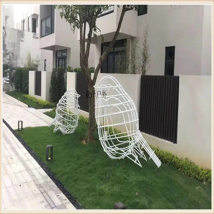 景观小品金属体育运动系列雕塑 河北沧州 不锈钢烤漆摆件 加工定制操场绿地创意雕塑