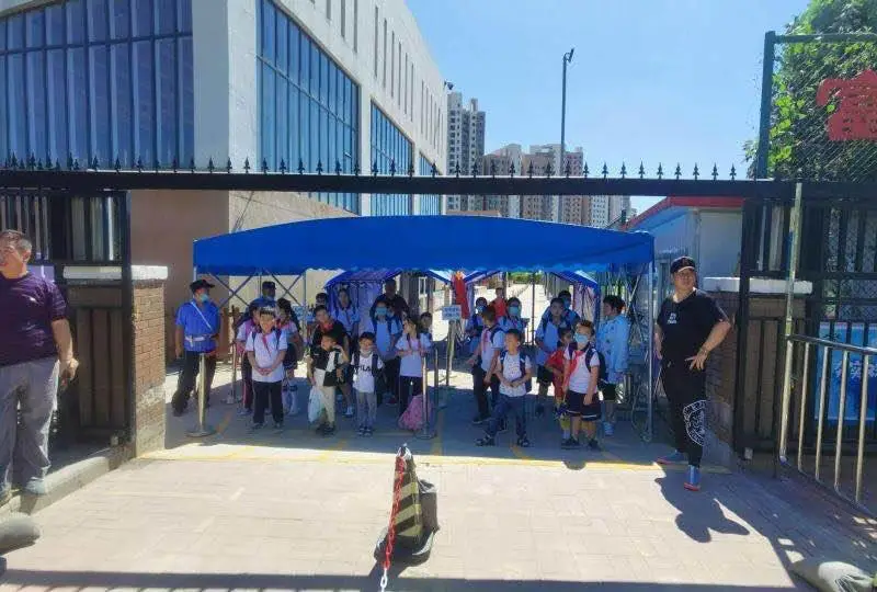 山东折叠伸缩蓬 厂房户外物流帐篷 厂家供应