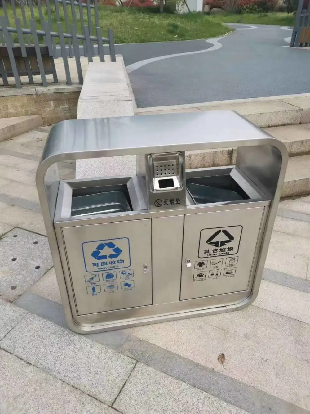 柳州城中垃圾桶厂家环保垃圾桶支持定制