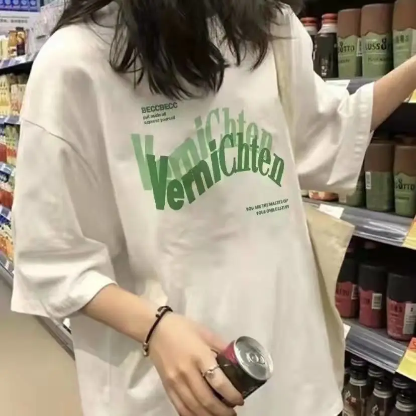 广西北海银海女士服装搭配精梳棉T恤地摊杂款服装批发