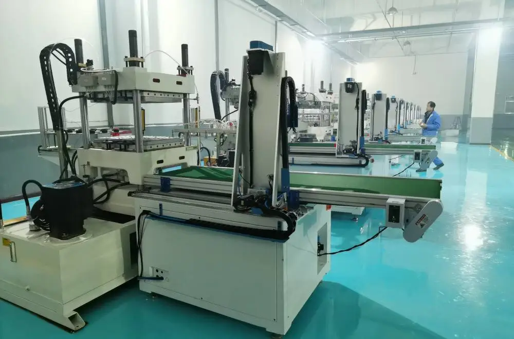 生日蛋糕餐具生产设备生产不锈钢餐具的土豆餐具竹纤维餐具的生产设备