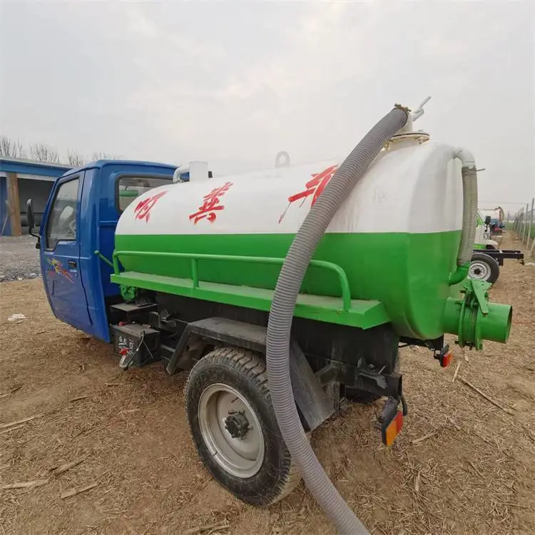 葫芦岛建昌多利卡吸粪车5立方蓝牌粪便下水道污水运输车小型化粪池吸污车